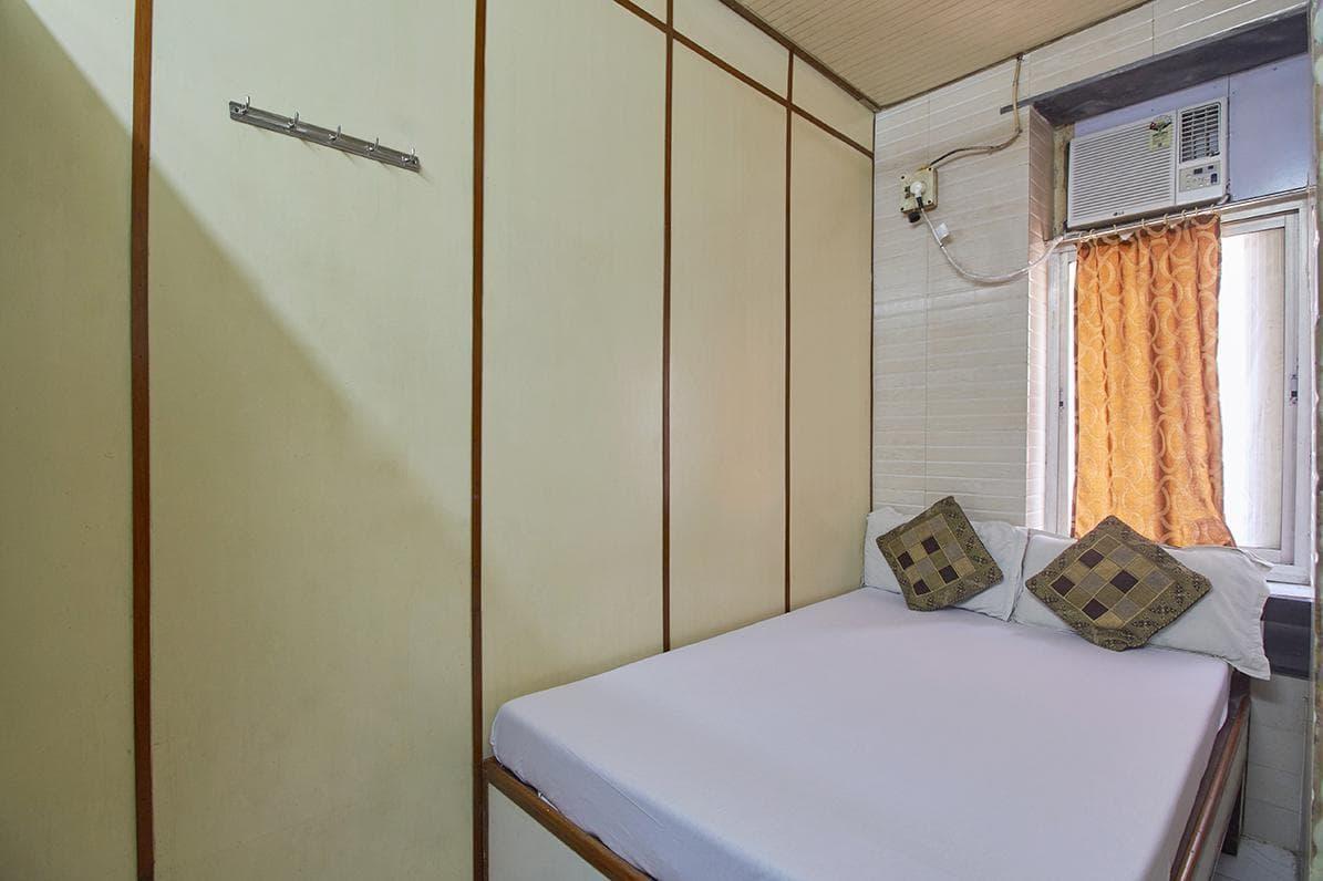 Plaza Guest House ムンバイ エクステリア 写真