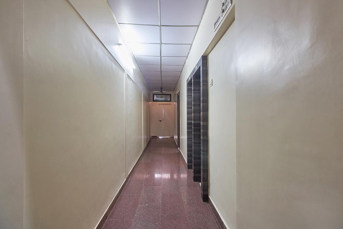 Plaza Guest House ムンバイ エクステリア 写真